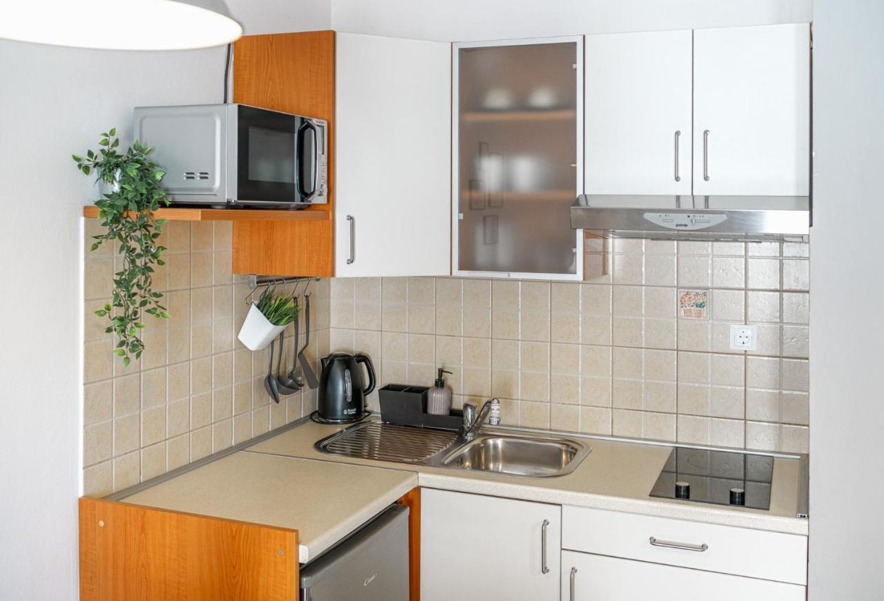 Family Petrov Apartments Водице Экстерьер фото