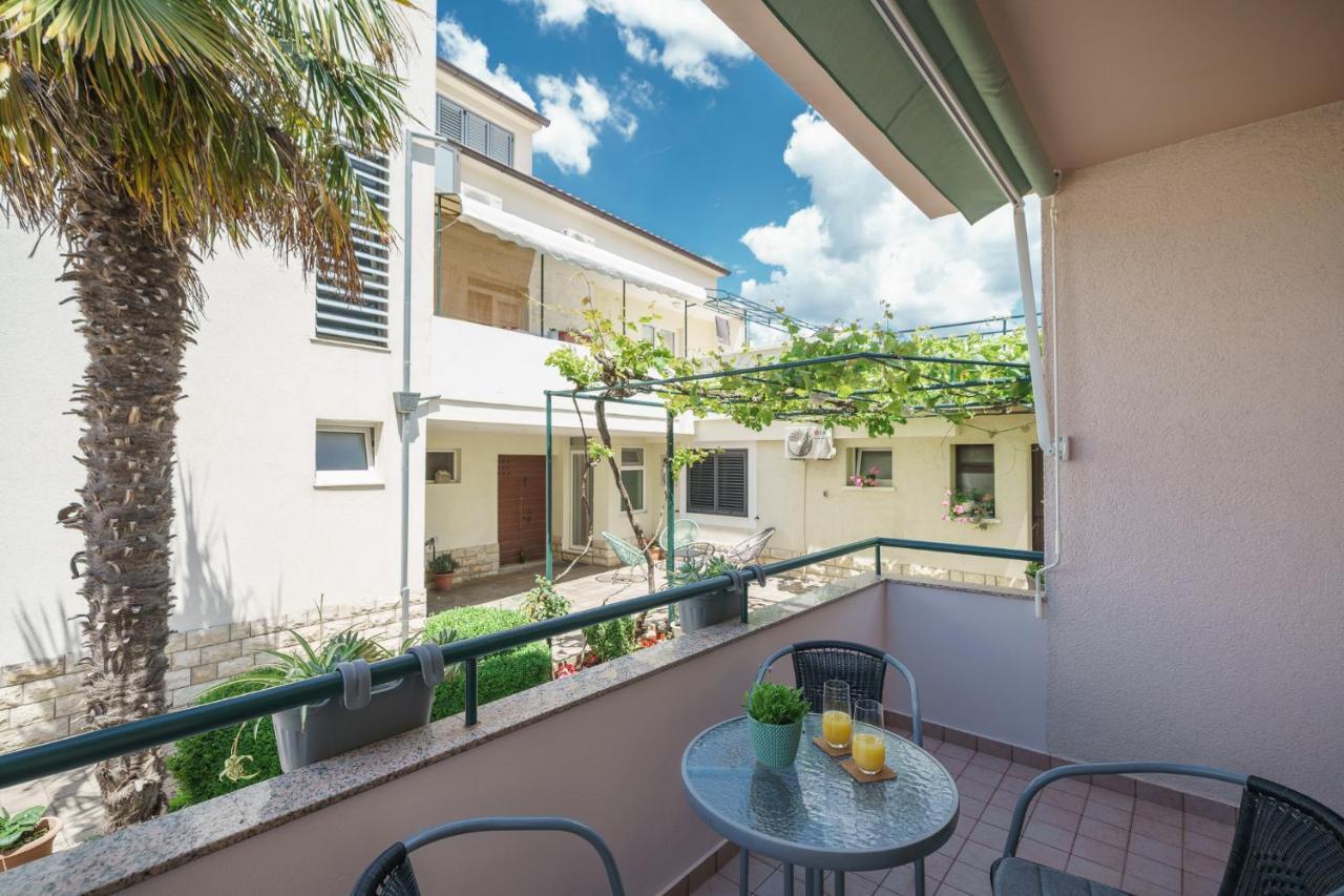 Family Petrov Apartments Водице Экстерьер фото