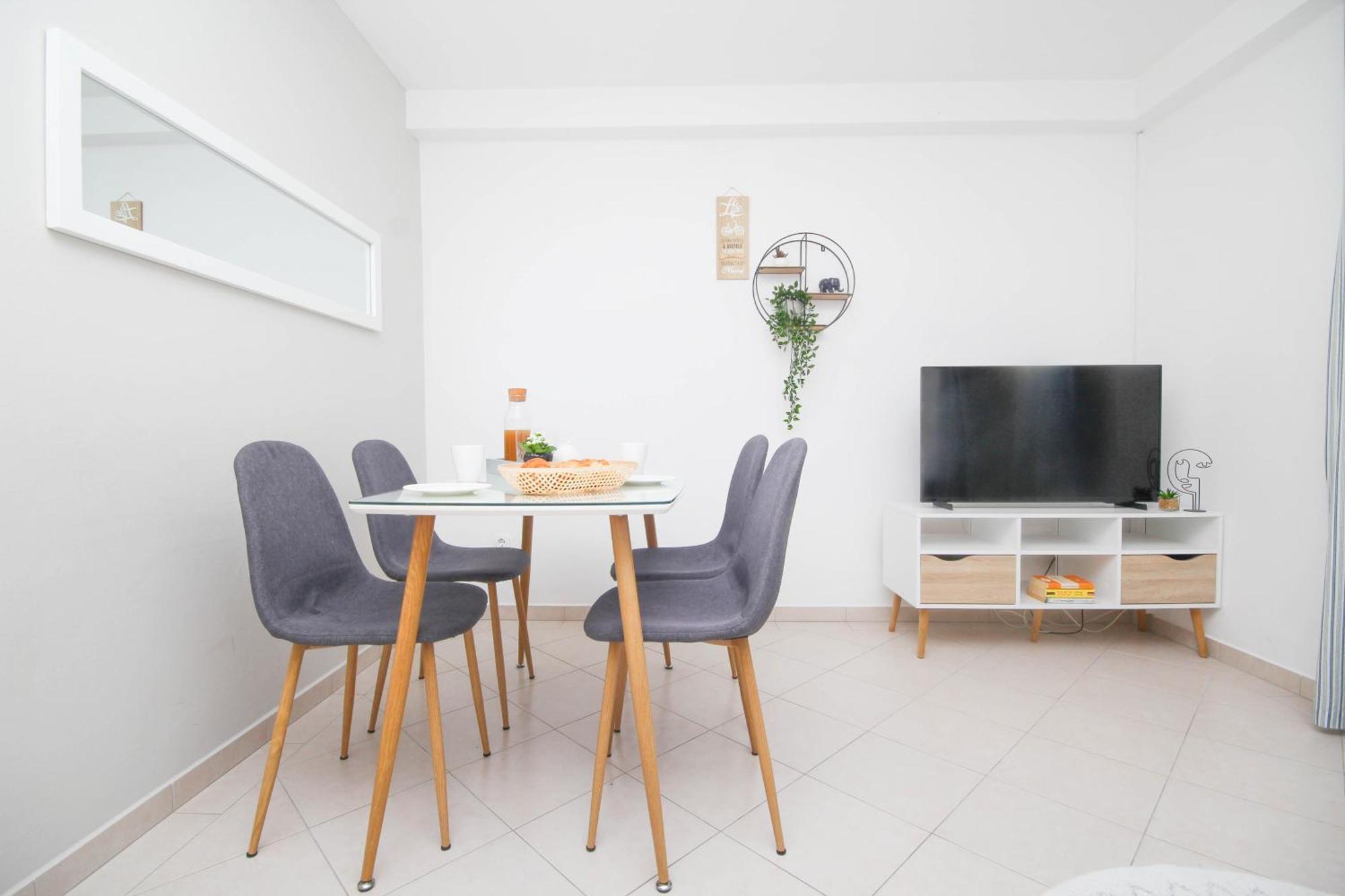 Family Petrov Apartments Водице Номер фото