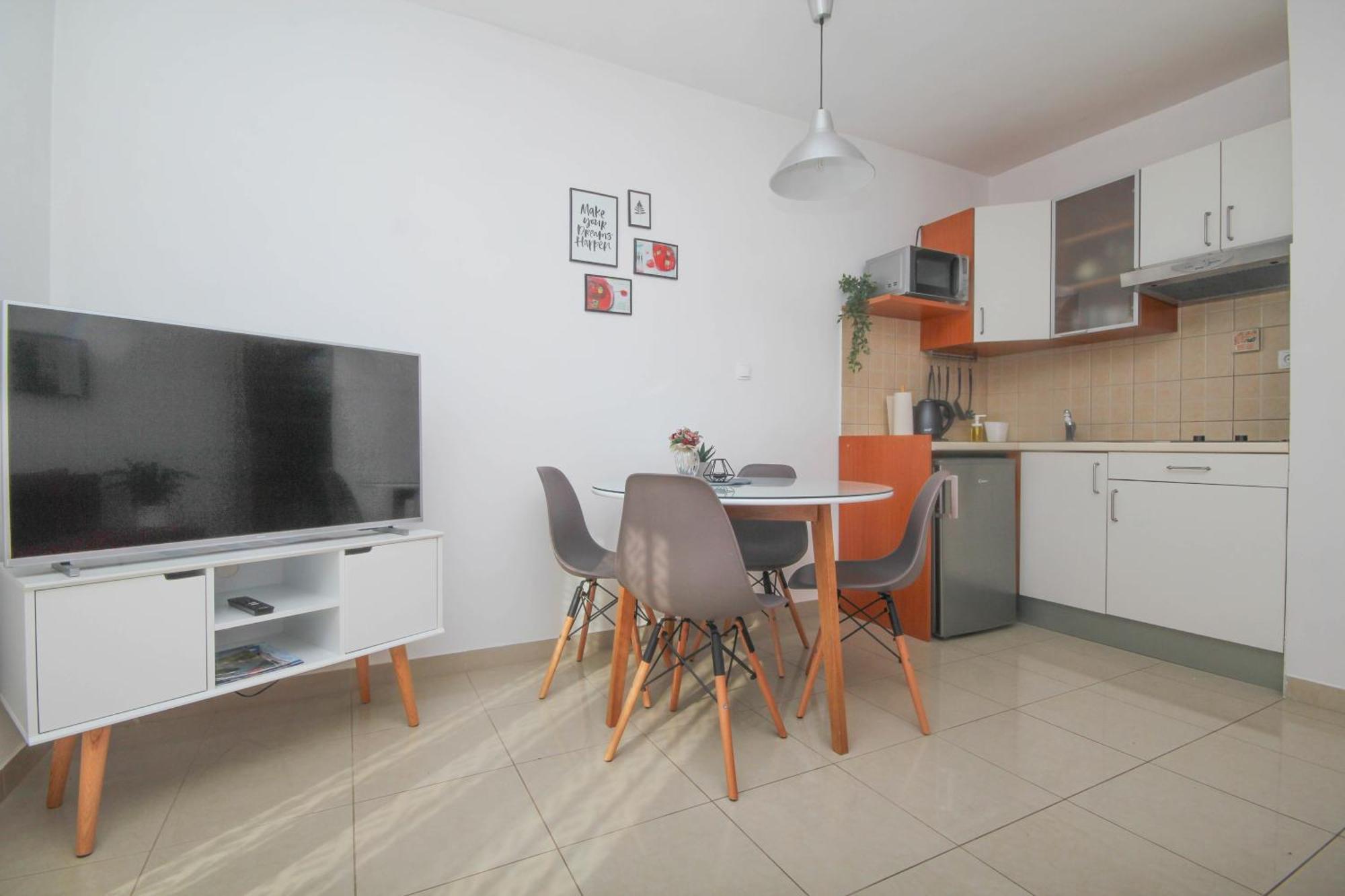 Family Petrov Apartments Водице Номер фото