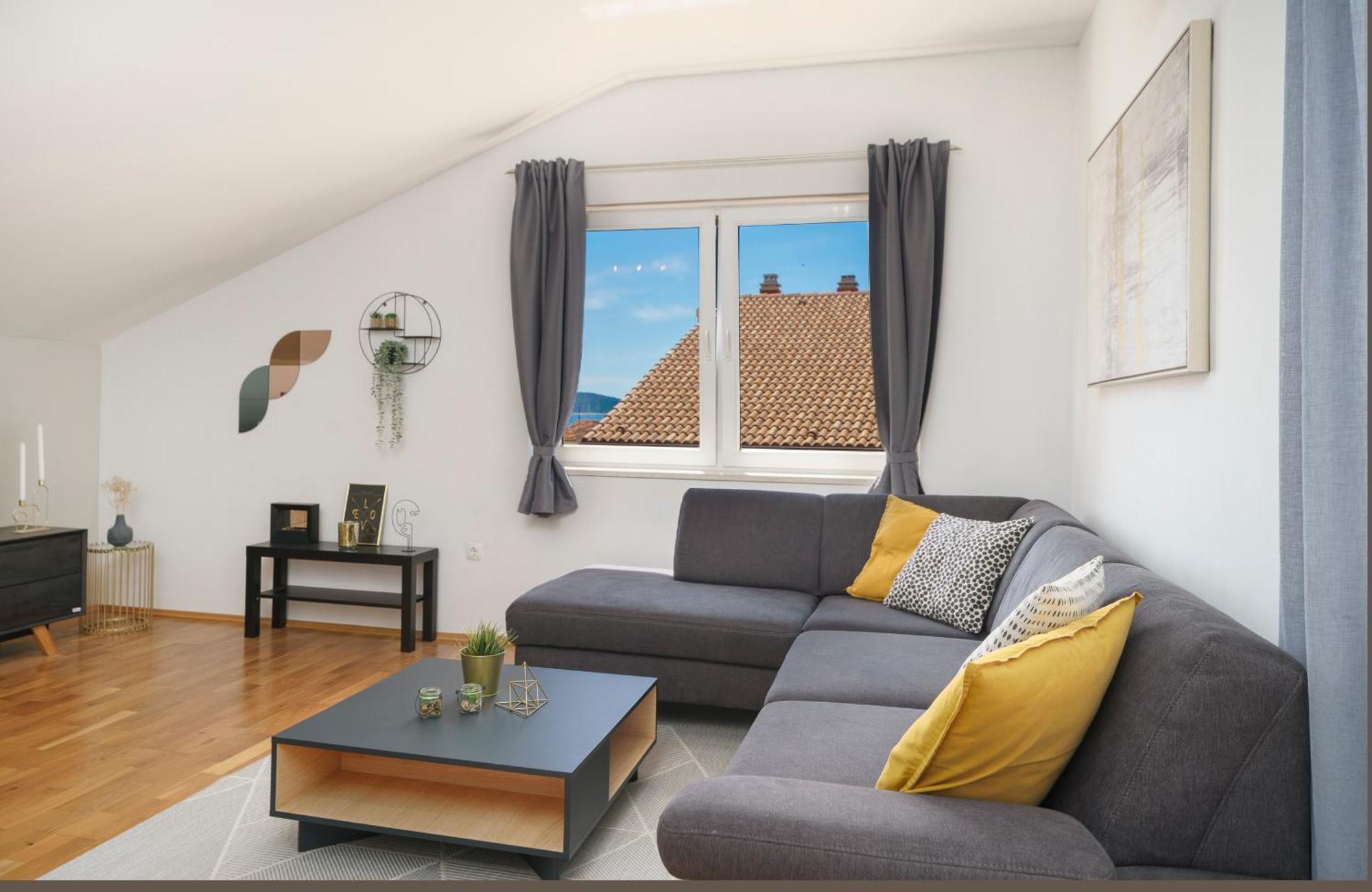 Family Petrov Apartments Водице Экстерьер фото